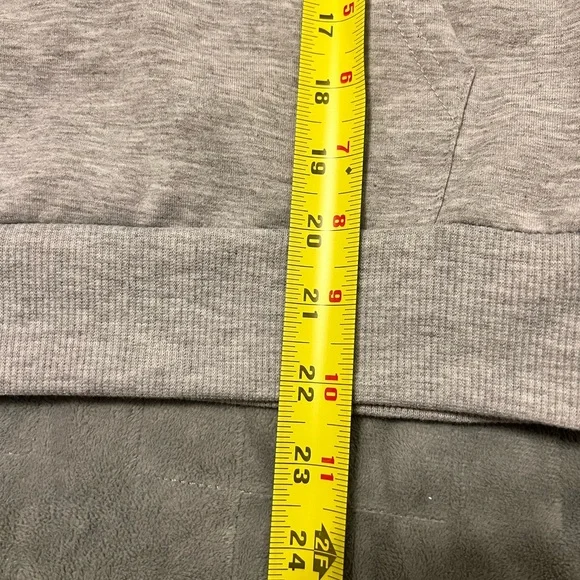 NWT Walt Disney World Hoodie, Hooded Sweatshirt, Disney Parks, WDW, Size S - Picture 10 of 10